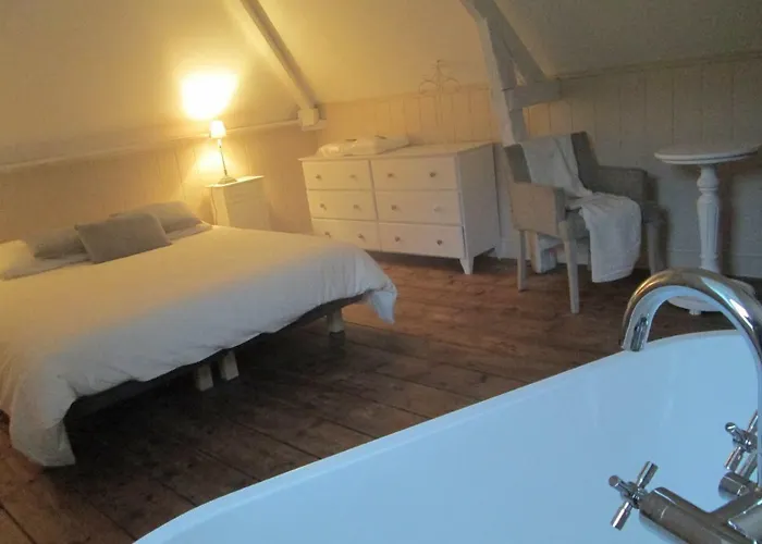 Chambres D'hotes Atypik דייפ